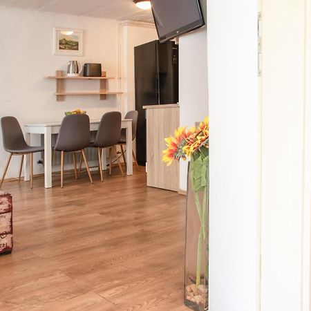 Twin-Magnolias Condo With Garden, Parking & Ev Station Zagreb Extérieur photo