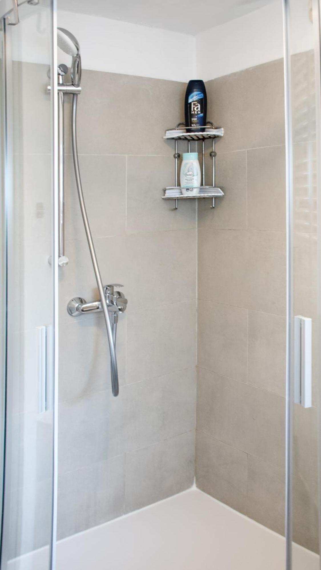 Twin-Magnolias Condo With Garden, Parking & Ev Station Zagreb Extérieur photo
